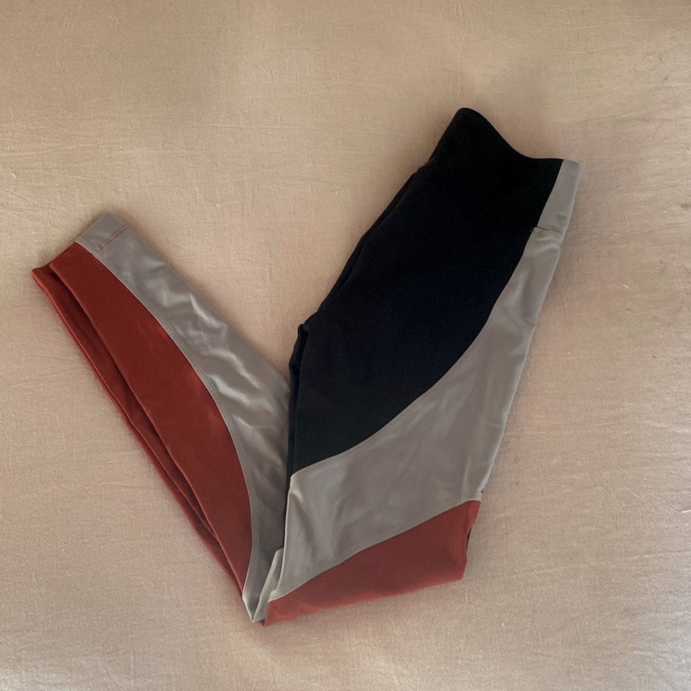 Koral Leggings, Medium